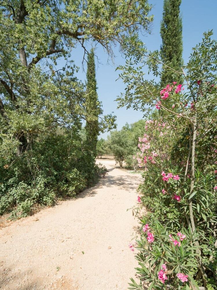 Hotel La Bastide Du Pont Du Gard