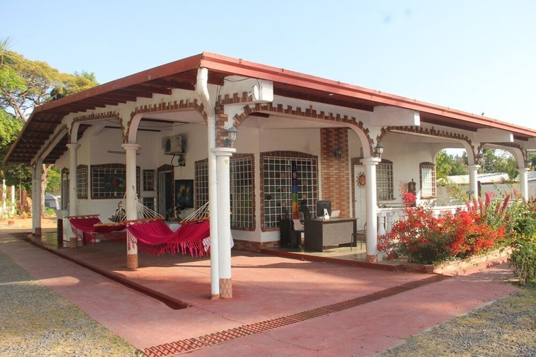 Hotel Dharma Casa Holistica