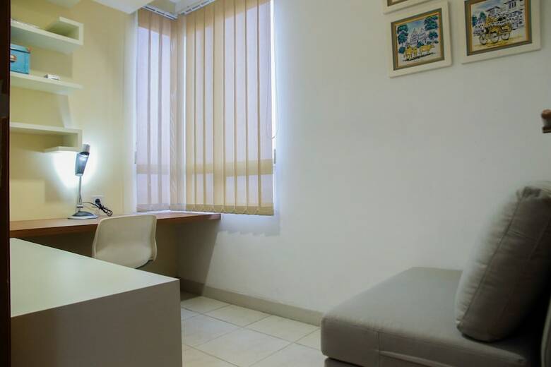 Modern 1br With Sofa Bed @ Cinere Bellevue Apartment