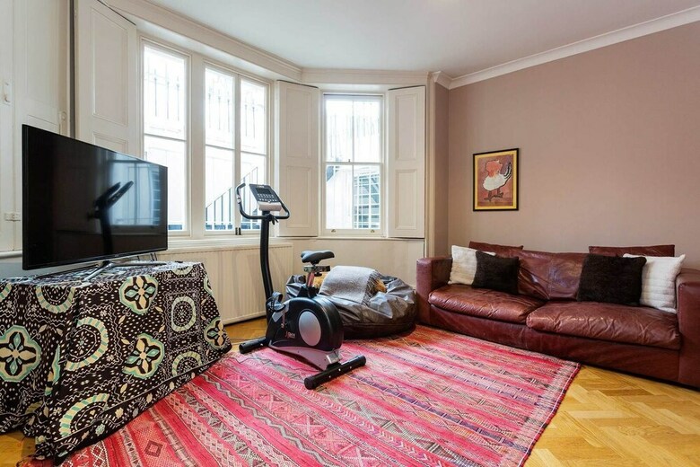 Apartamentos Holland Park Classicism