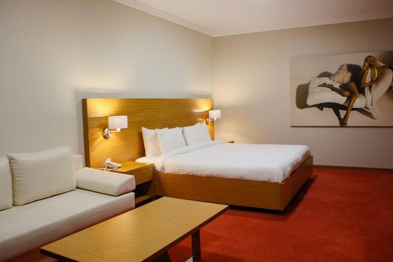Hotel Jaroal