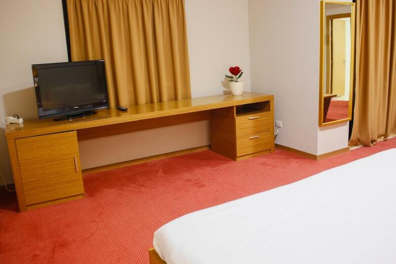 Hotel Jaroal