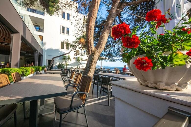 Hotel Jaroal