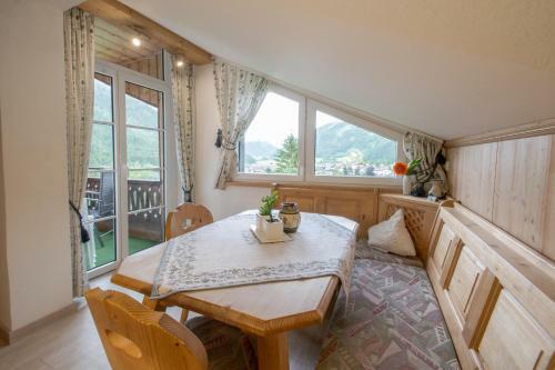 Apartamento Ferienwohnung Pension Tirol