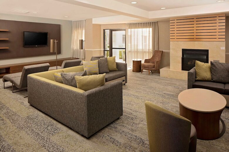 Hotel Courtyard By Marriott Dallas Addison/quorum Drive