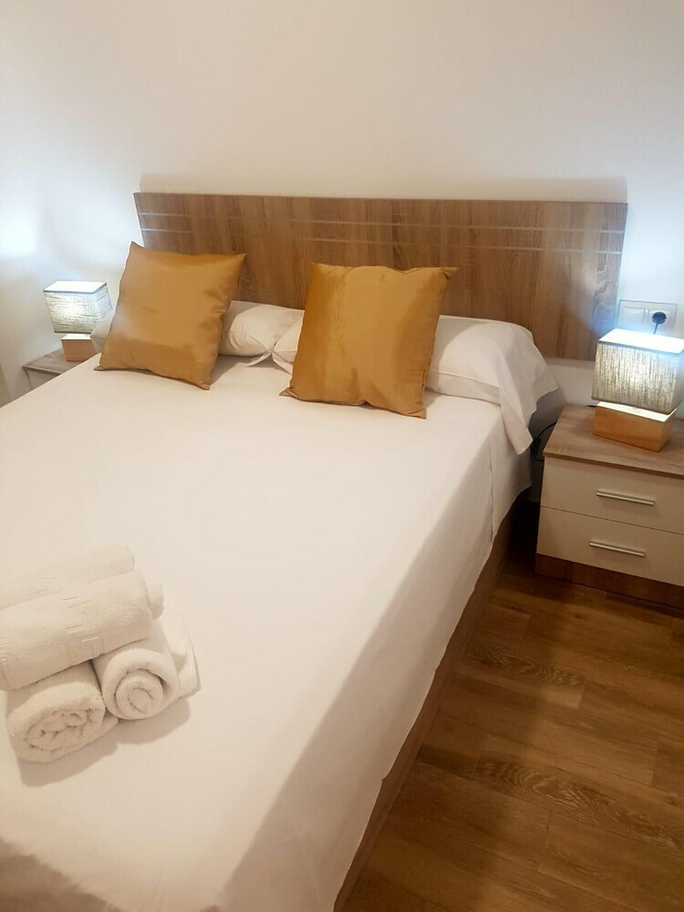 Apartamentos A&n Atenea