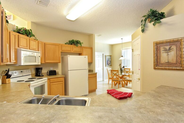 Villa Modest & Comfortable Gated Home W/ Pool