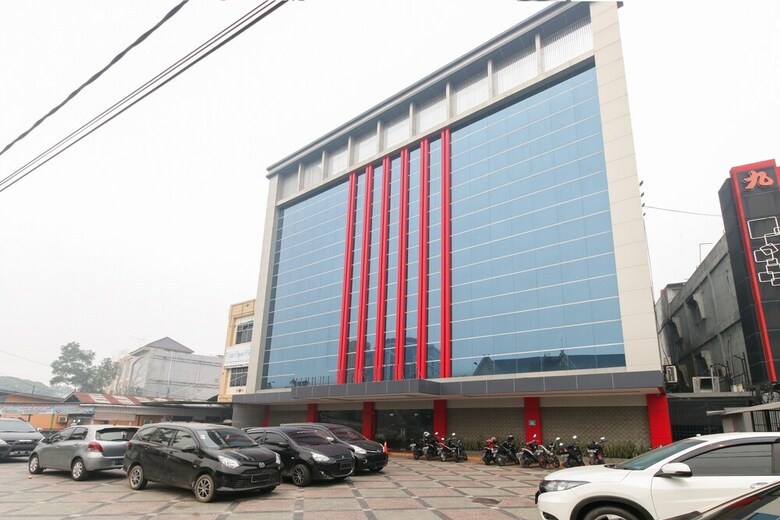Hotel Airy Sudirman 166 Pekanbaru