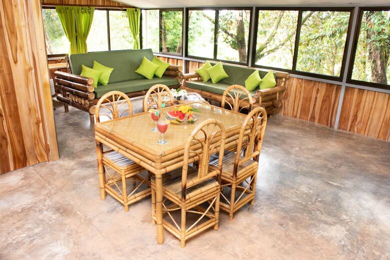 Cabana Hidden Valley Lodges