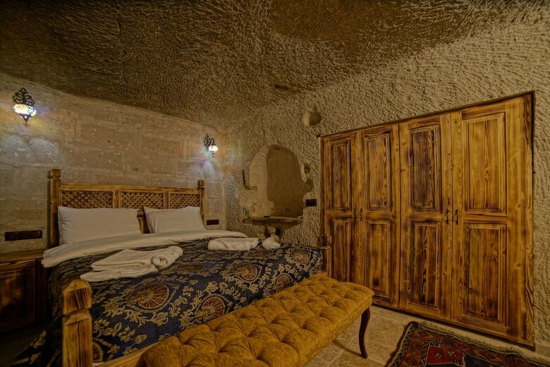 Hotel Zeus Cave Suites