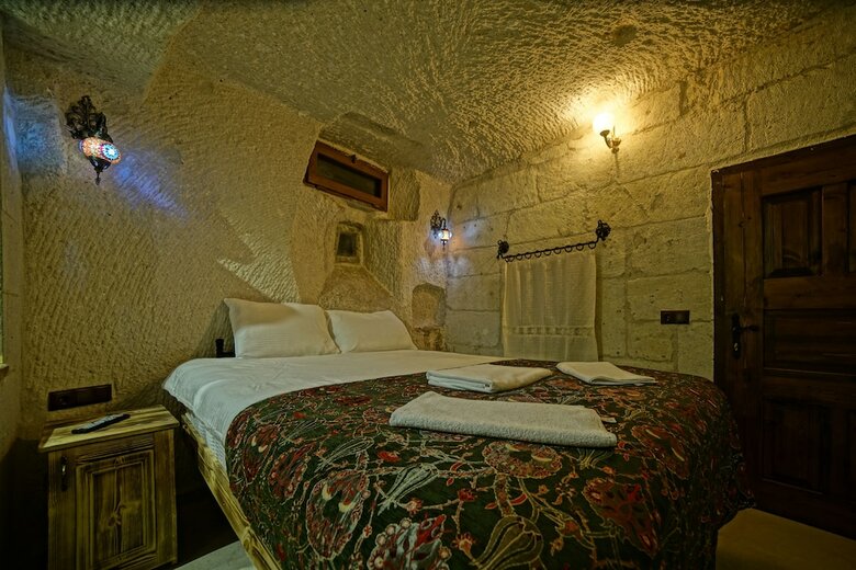 Hotel Zeus Cave Suites