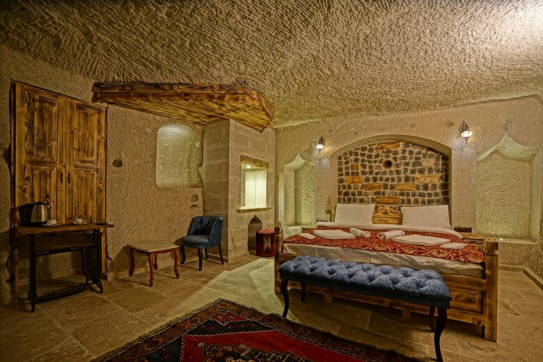 Hotel Zeus Cave Suites