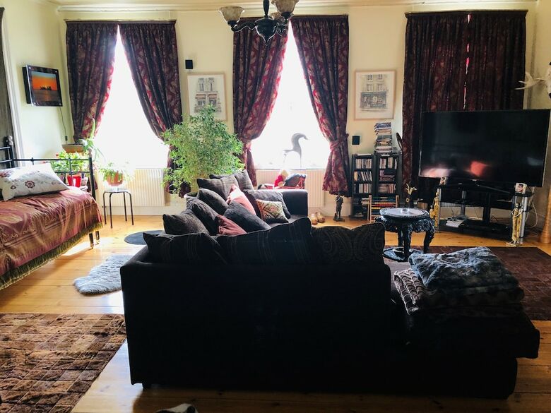2 Bedroomed Apartment. Open For Bookings