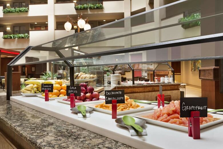 Hotel Embassy Suites Lincoln