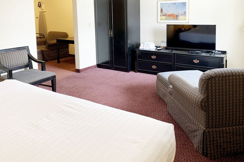 Oyo Hotel Whitehall Mi