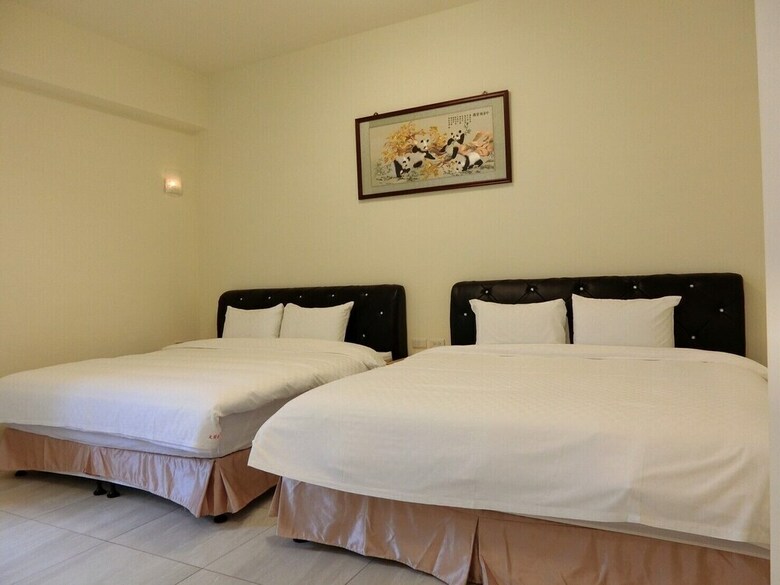 Bed & Breakfast Taitung Crabs House