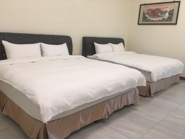 Bed & Breakfast Taitung Crabs House