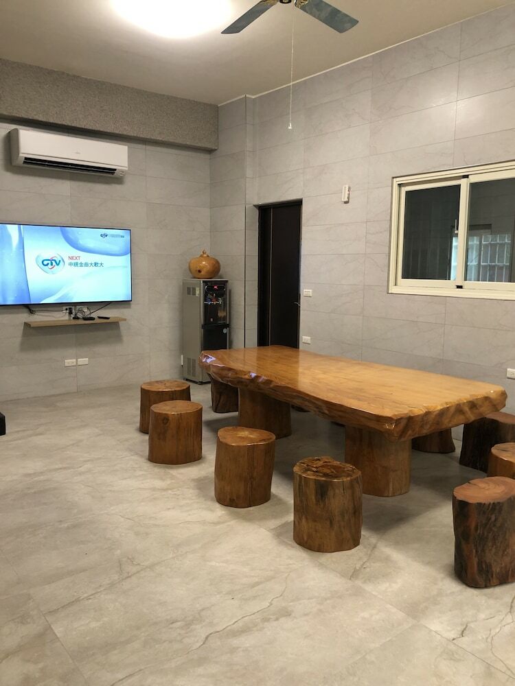 Bed & Breakfast Taitung Crabs House