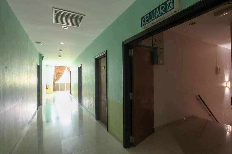 Oyo 89539 Hotel Siswa