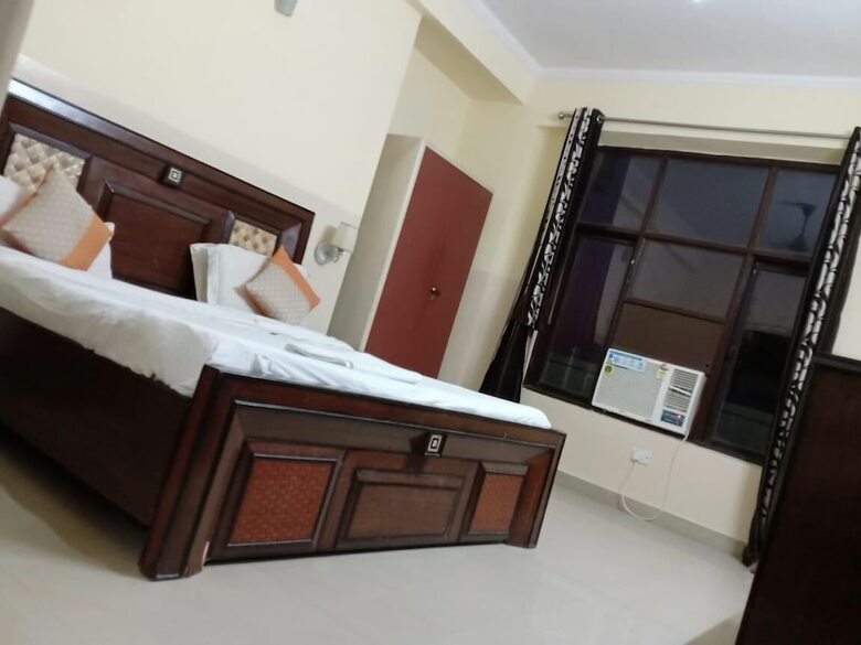 City Stay Hotel 22