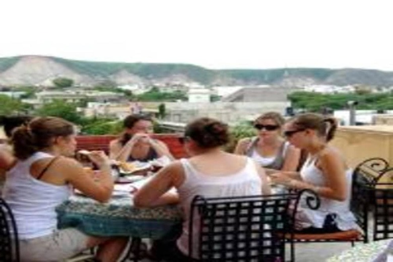 Hotel Sneh Deep Guest House