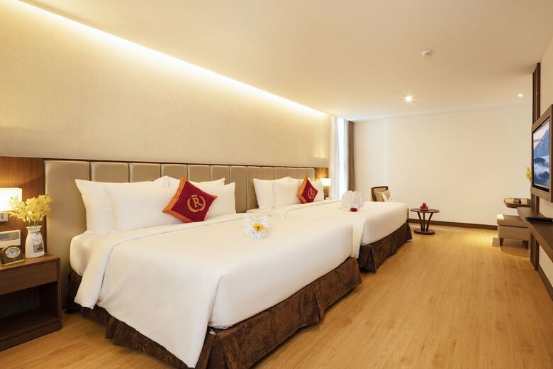 Regalia Gold Hotel
