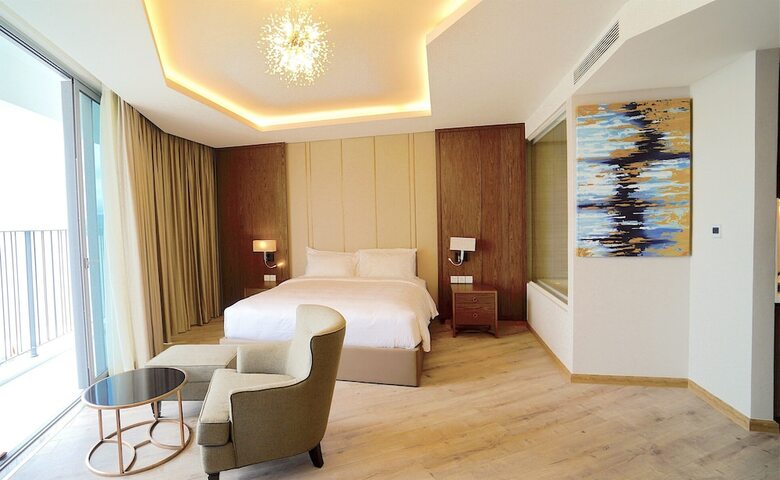 Cc Panorama Hotel