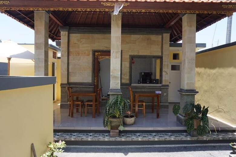 Bed & Breakfast Kubu Karang Homestay