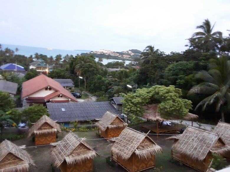 Hotel Sea View Panwa Cottage Hostel