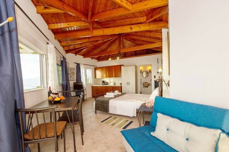 Apartamentos Eros Loft With Pool Near The Beach
