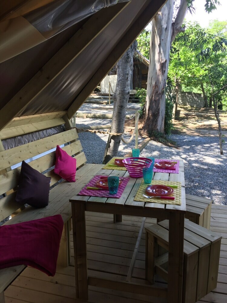 Camping Les Orangers