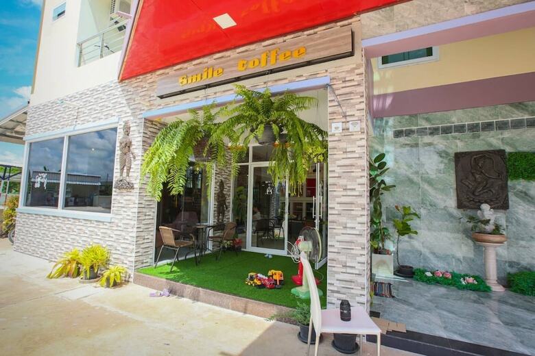 Hotel Pongpatplace