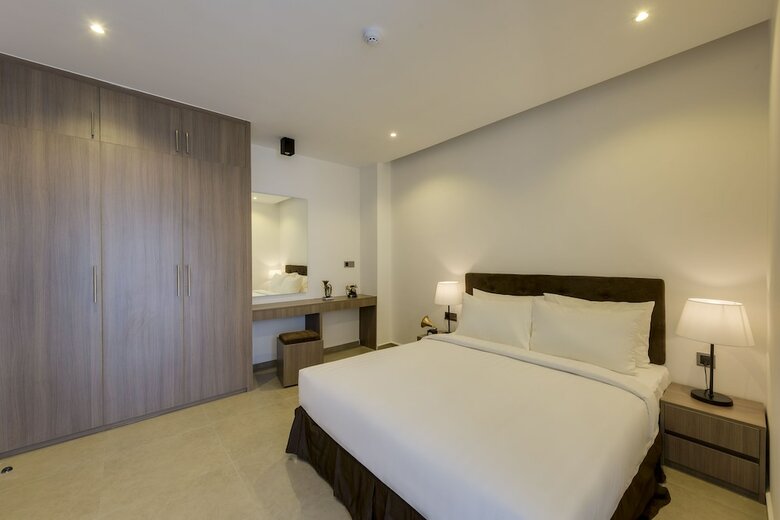 Aparthotel Residence 105 Hotel & Apartment