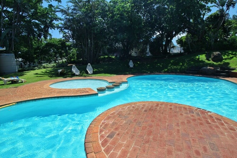 Caribbean Estate Deluxe