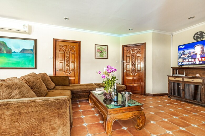 Baan Kanittha - 4 Bedrooms Viewbor Villa