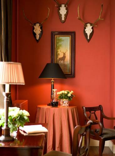 Hostal Brugsche Suites - Luxury Guesthouse