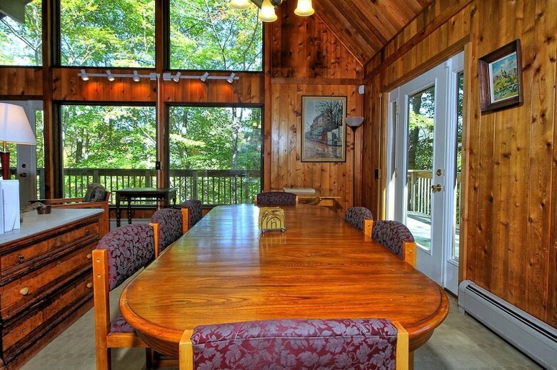 Cabana Mountainside Lodge