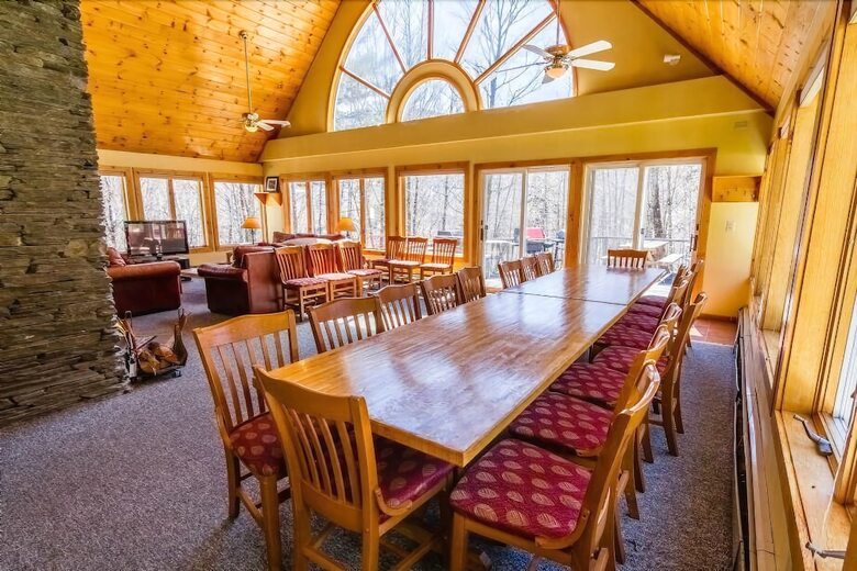 Hostal Sunburst