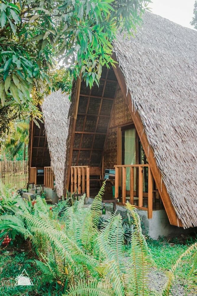 Hotel Triangle Palms Siargao