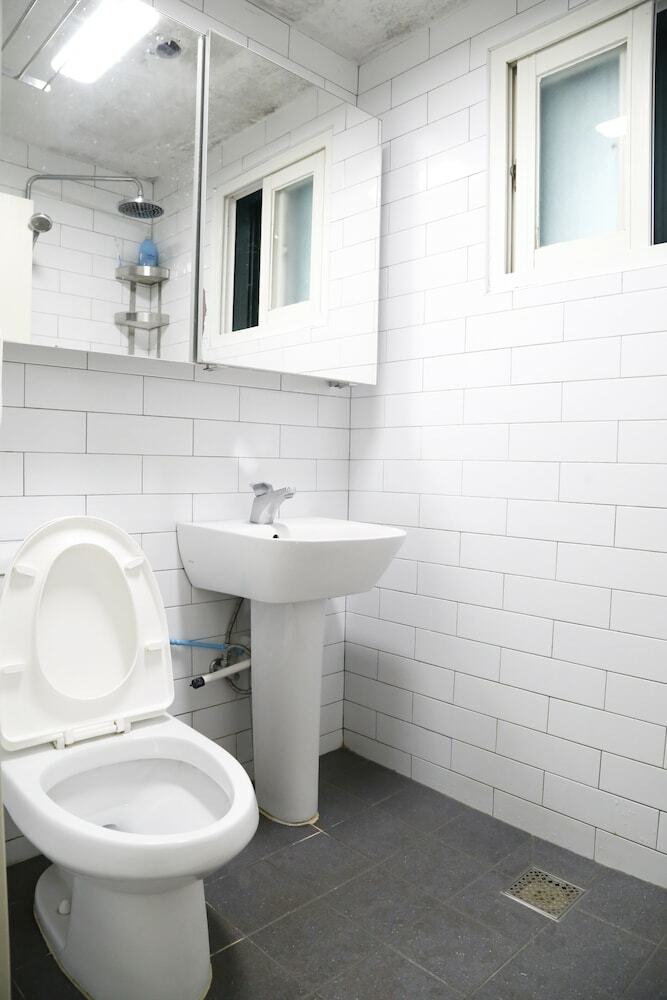 Hostal July Stay - Hostel