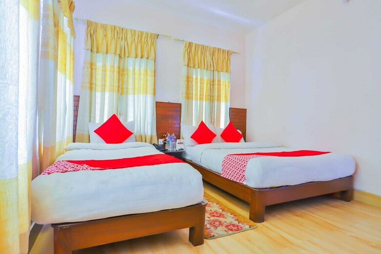 Oyo 647 Hotel Alpine Villa