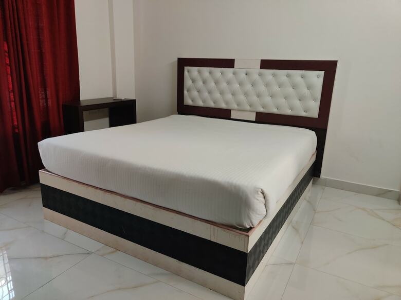 Hotel Royal Residency