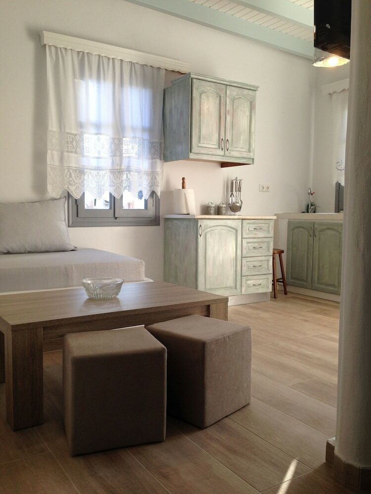 Hotel Maistrali Studios & Apartments