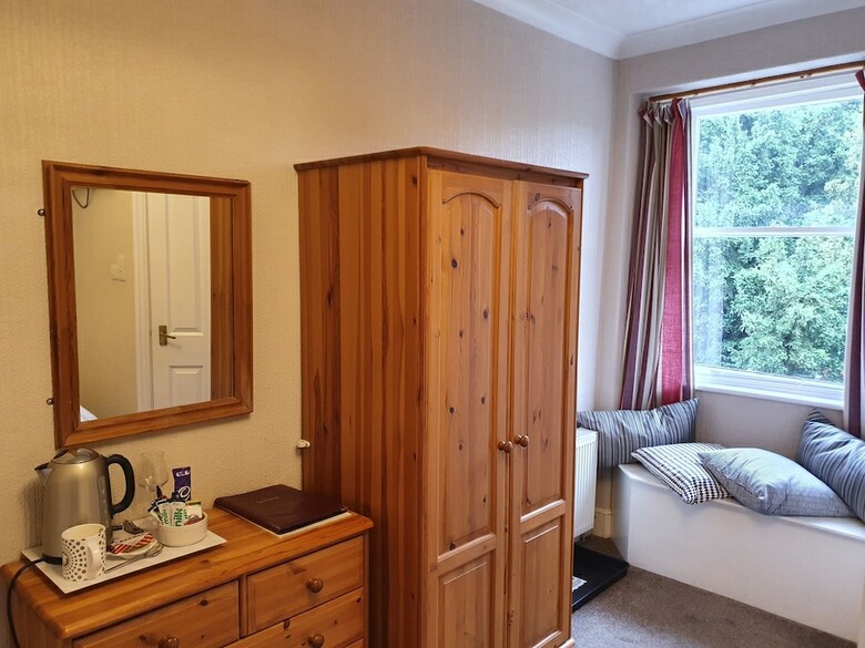 Hotel Strathmore Guesthouse - Adults Only