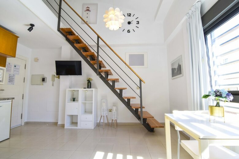 Apartamentos Letmalaga J�bega Loft