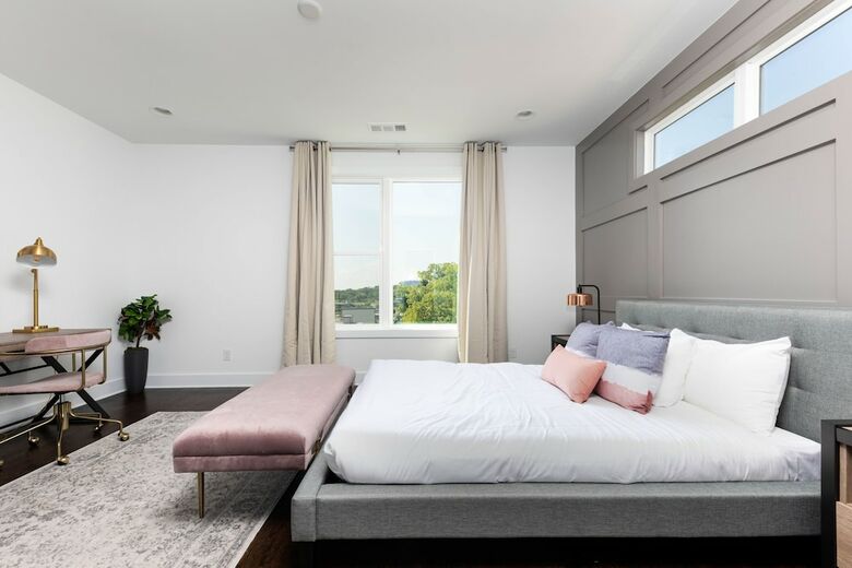 Domio Sylvan Park Elegant 8br 2 Houses