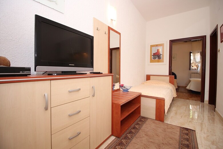 Apartments Ivona 2