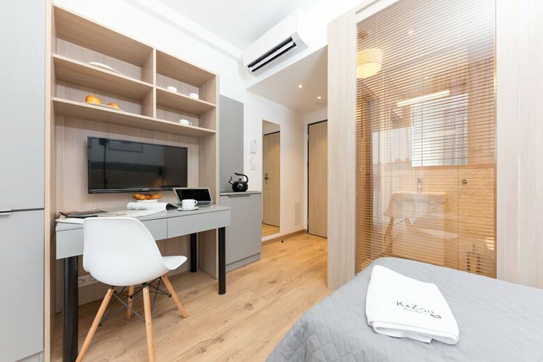 Hotel Micro Apartments Kazou Residence