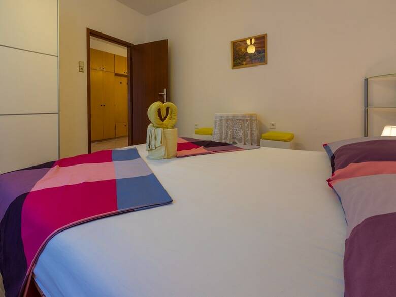Apartments Ljiljana