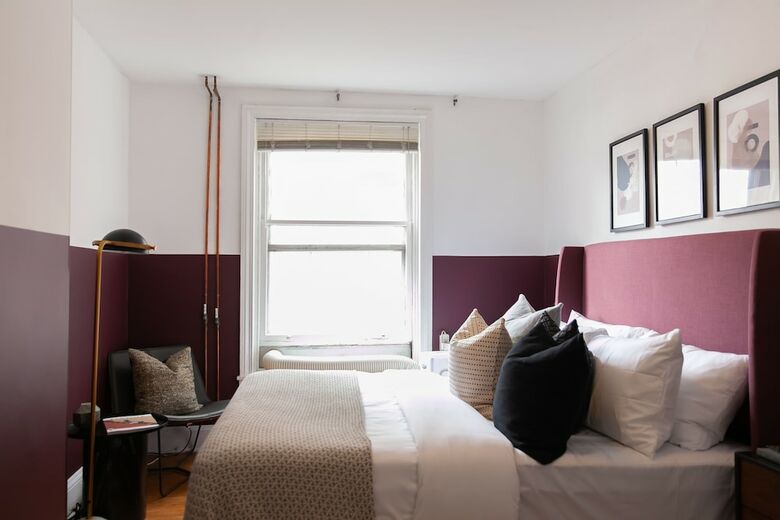 Domio Rittenhouse Square Charming 3br Duplex + Deck